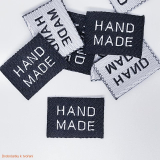 Hand Made textilní etiketa černá 20x15 mm
