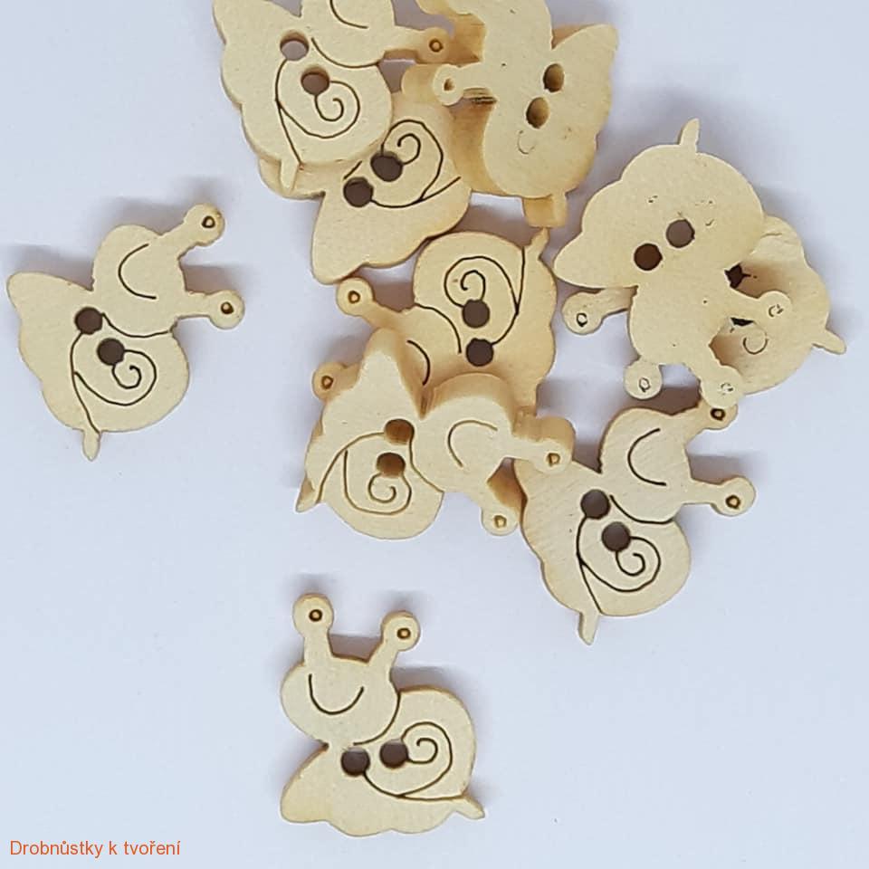 Dřevěný knoflíček šnek 15x14mm