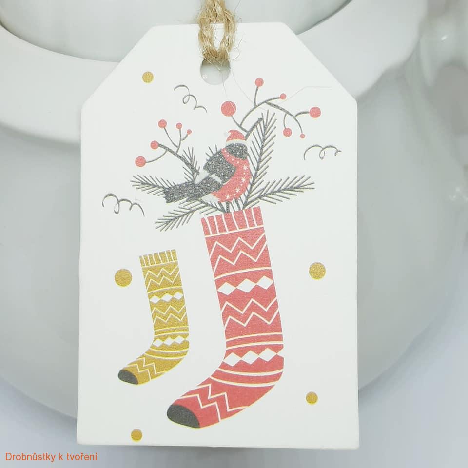 Etiketa visačka vánoční motiv 67mmx45mm ponožky