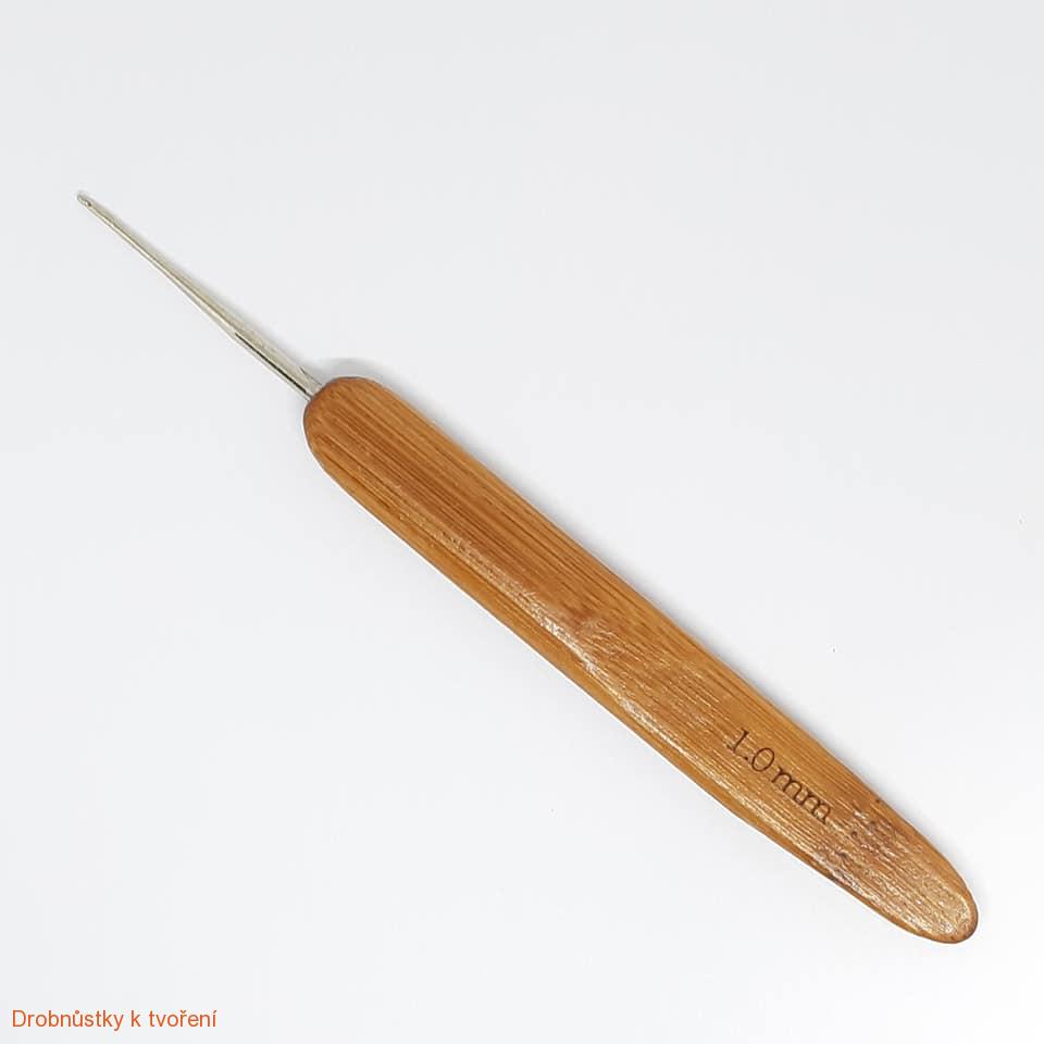 Háček s bambusovou rukojetí 1 mm