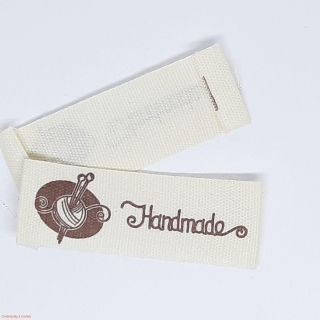 Handmade..Textilní etiketa 45x15mm s motivem klubíčka